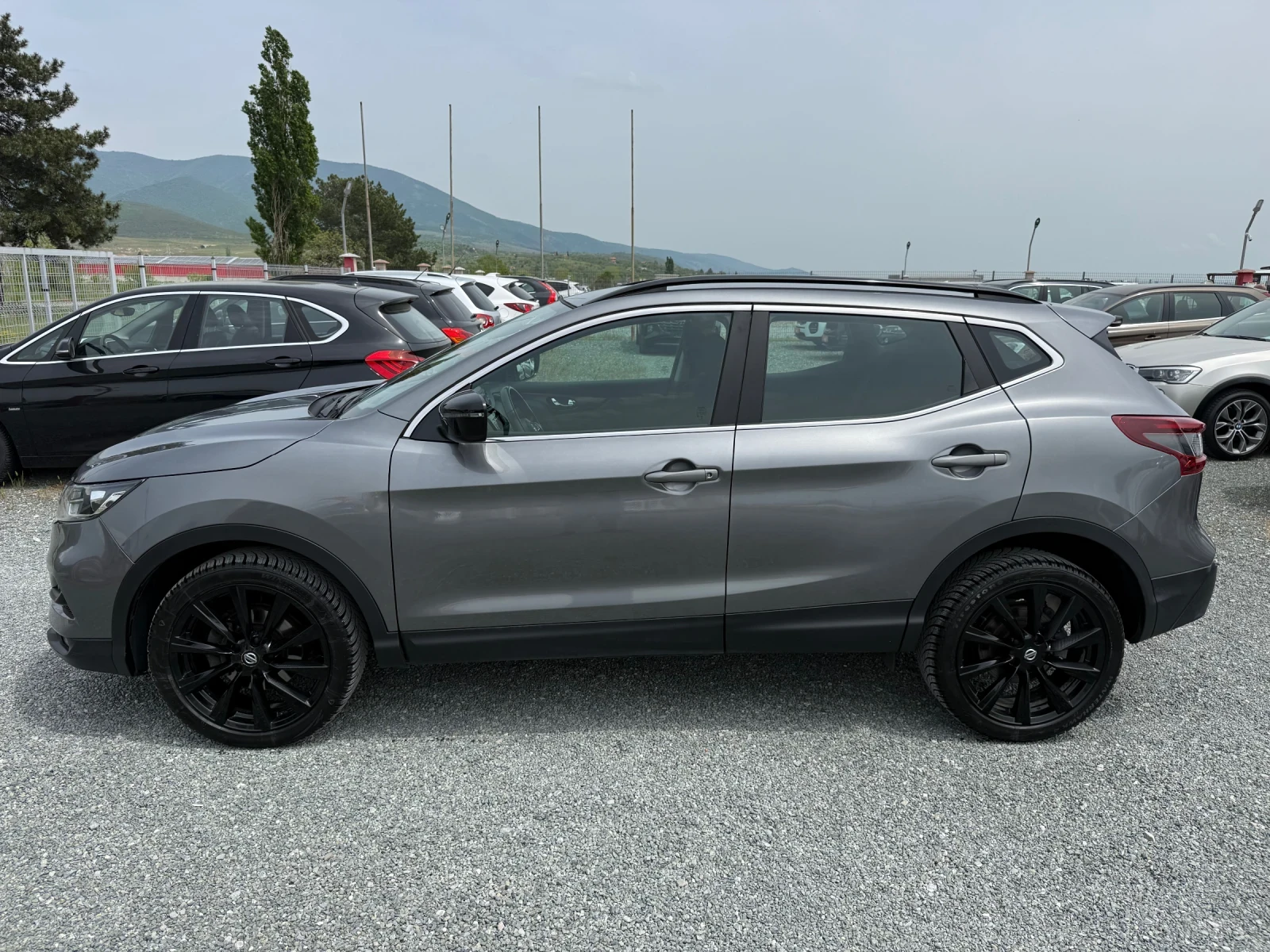 Nissan Qashqai (KATO НОВА), снимка 10 - Автомобили и джипове - 54478952