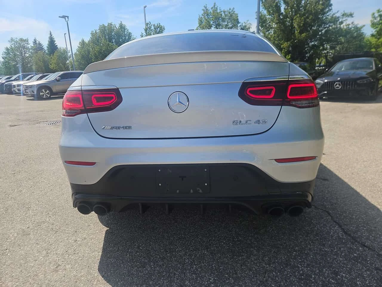 Mercedes-Benz GLC 43 AMG * AMG 43 * АВТОКРЕДИТ БЕЗ ПЪРВОНАЧАЛНА ВНОСКА* , снимка 4 - Автомобили и джипове - 54686231