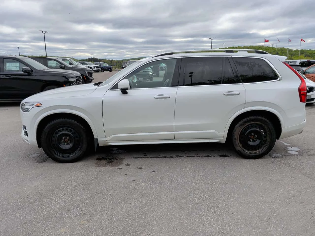 Volvo Xc90 Momentum/360/ПАНОРАМА/ВТОРИ ГУМИ И ДЖАНТИ, снимка 3 - Автомобили и джипове - 54796205