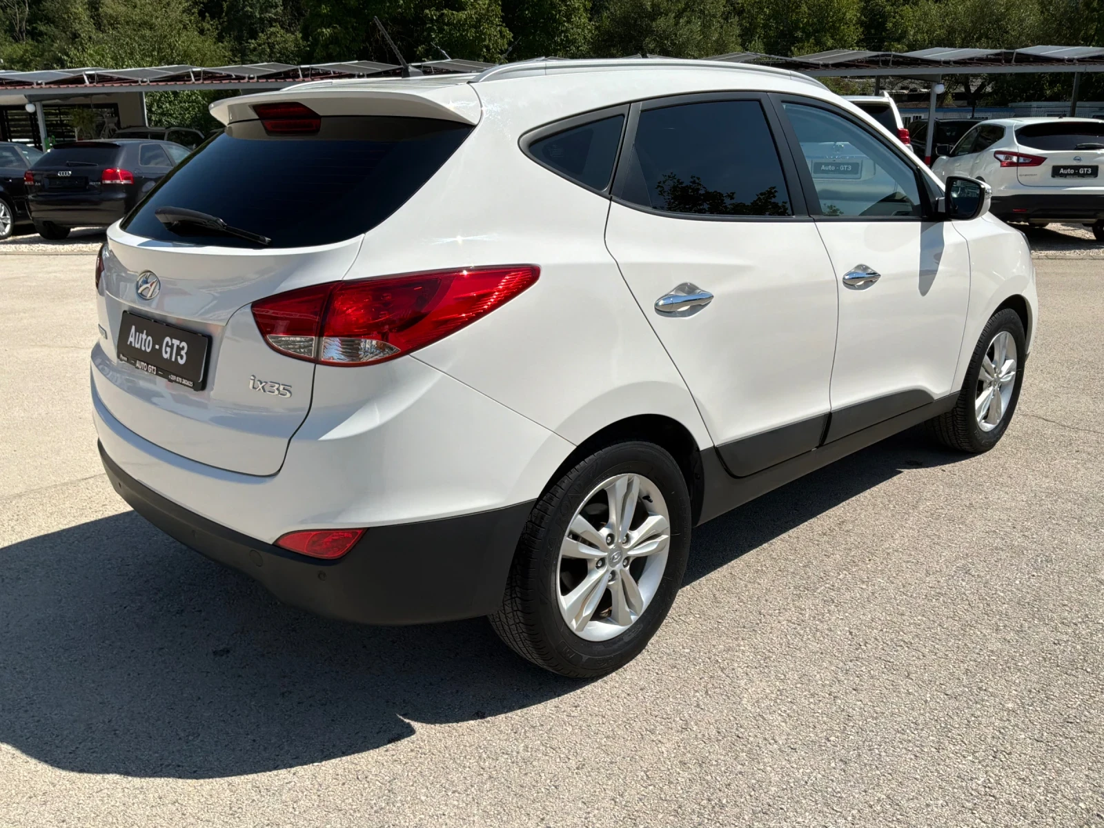 Hyundai IX35 1.6i 135к.с 6ск. Кожа 131000км., снимка 4 - Автомобили и джипове - 55299971
