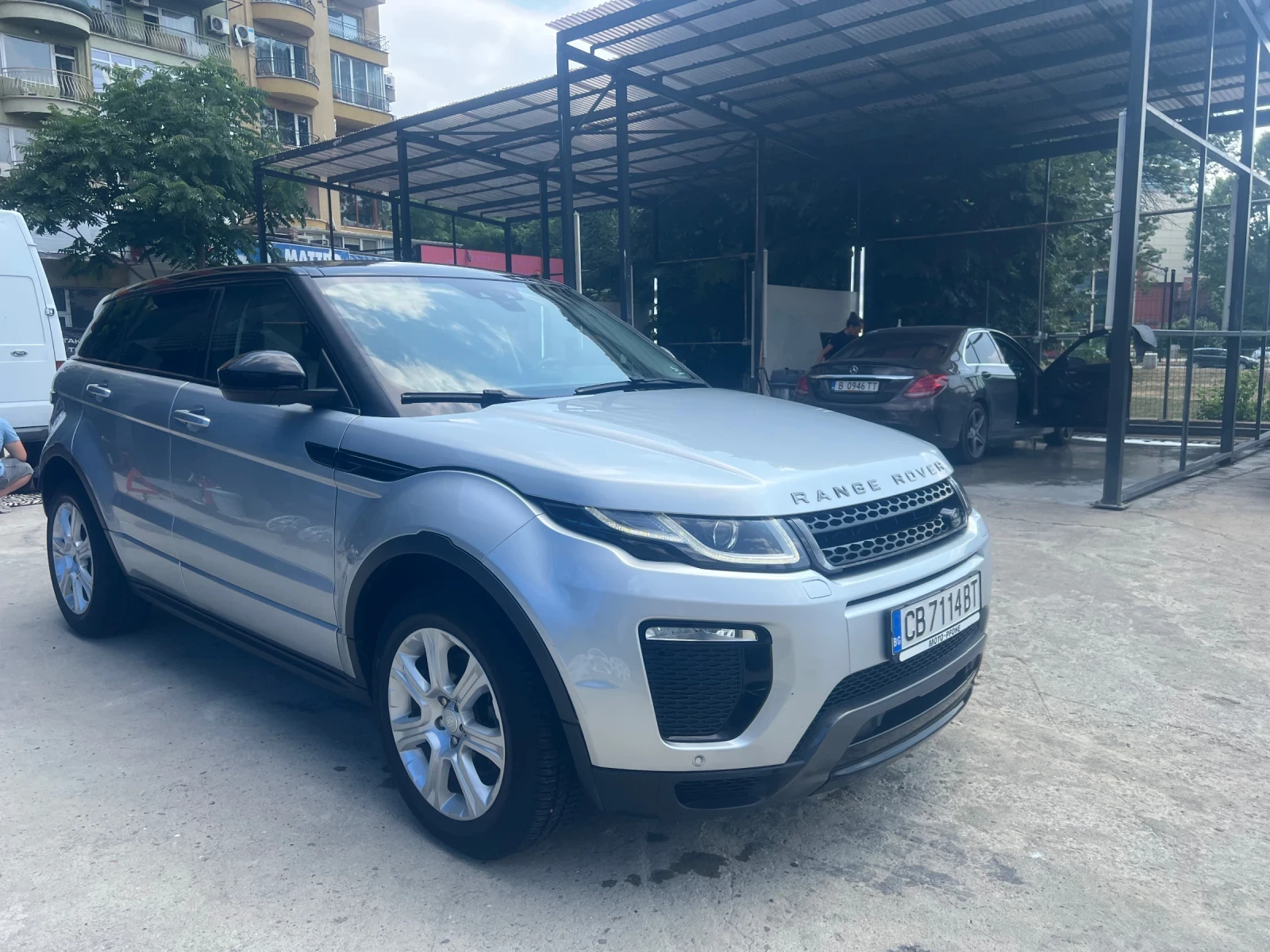 Land Rover Range Rover Evoque 01.11.2016 2.0D 180hp Range Rover, снимка 6 - Автомобили и джипове - 55374318