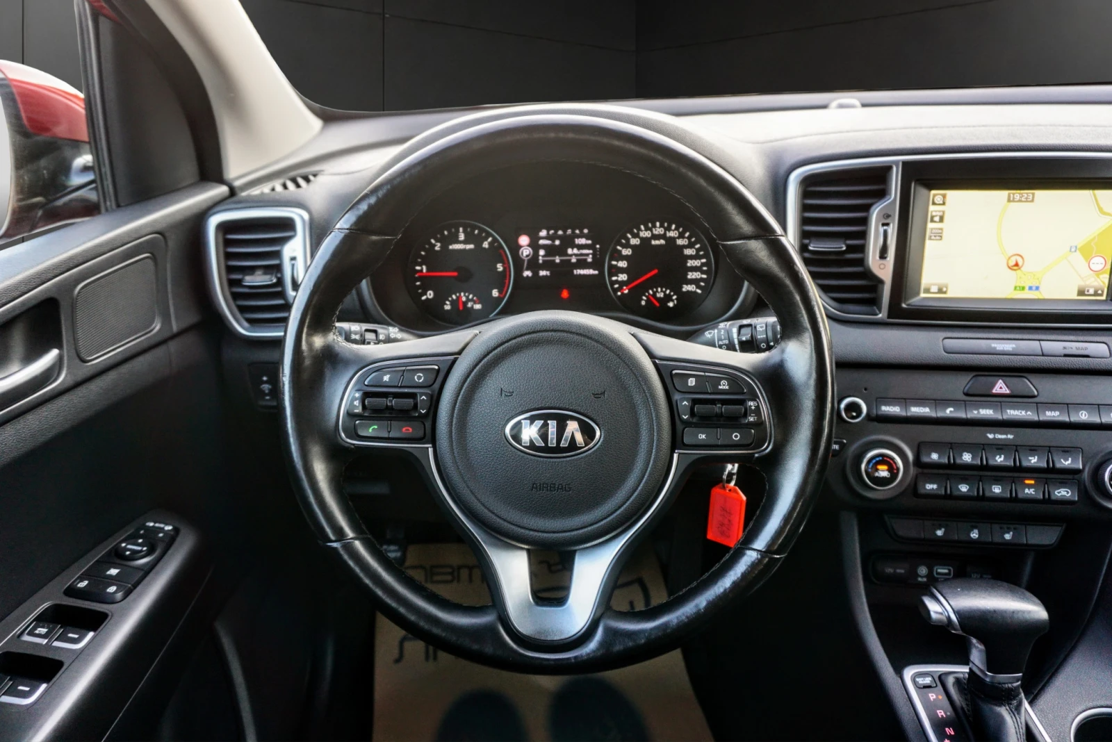 Kia Sportage 2.0CRDI 4X4 AUTO | Mobile.bg � ����������� 8
