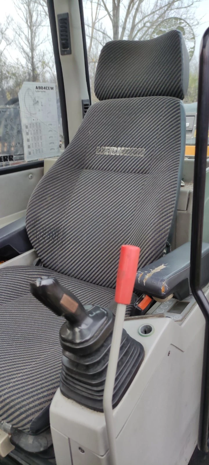 Багер Liebherr A904C, снимка 12 - Индустриална техника - 52706582