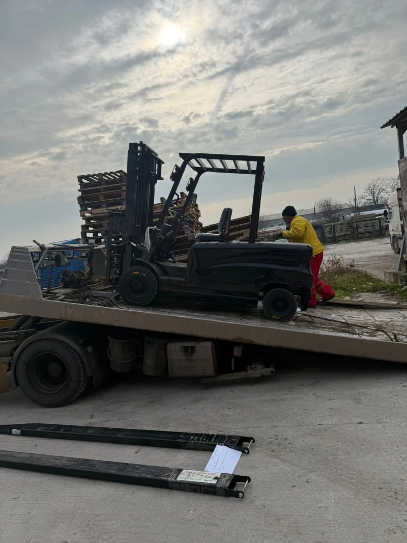 Електрокар Други ЧИСТО НОВ 3т., снимка 2 - Индустриална техника - 53597372