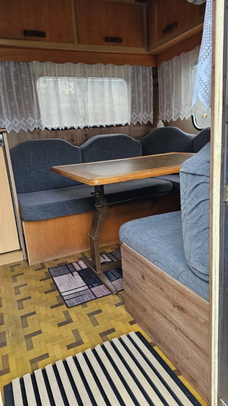 Каравана Dethleffs, снимка 9 - Каравани и кемпери - 53023889