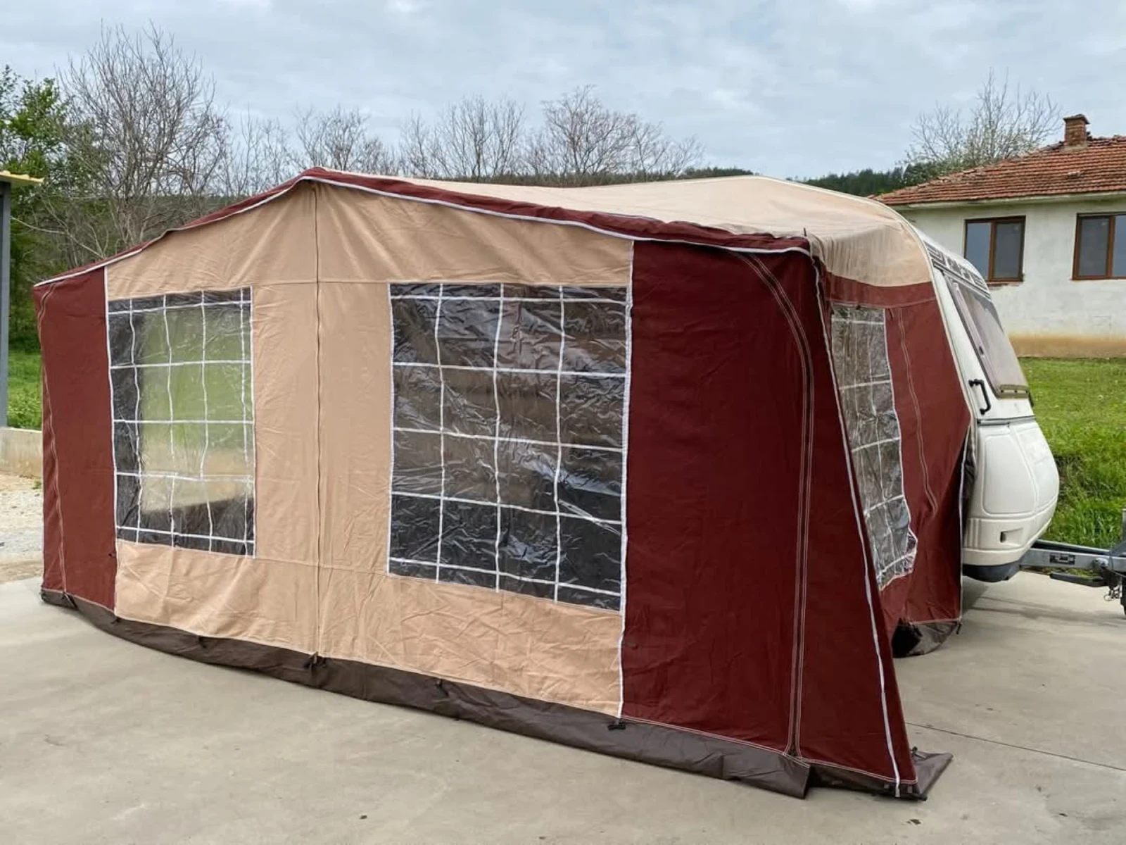 Каравана HYMER / ERIBA Homecar 44 - изображение 7
