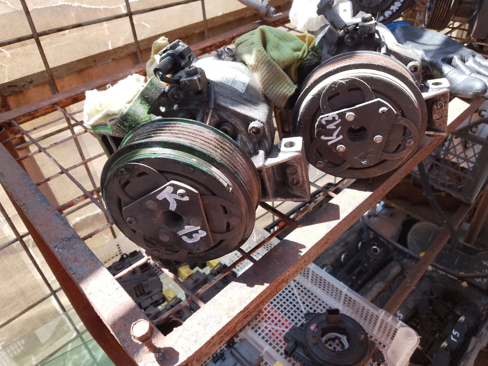 926001HC1D      13 | Mobile.bg   1