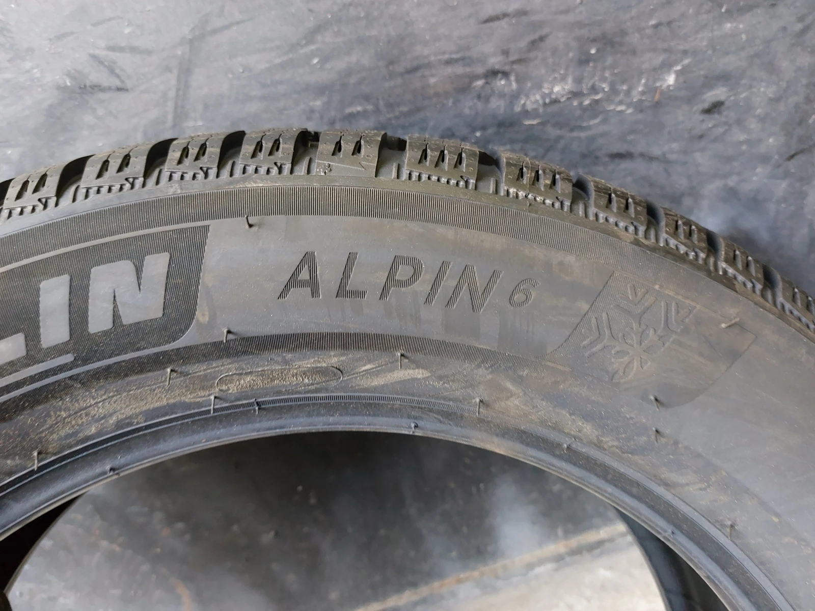 ���� 225/55R17 | Mobile.bg � ����������� 6