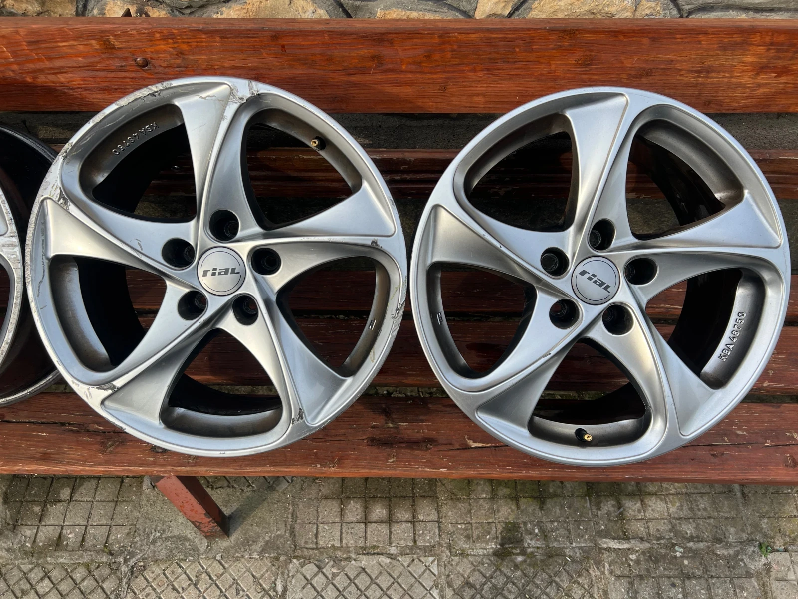 Джанти, снимка 2 - Гуми и джанти - 53931728