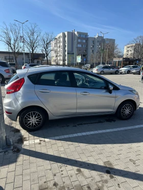 Ford Fiesta Газ бензин, снимка 2