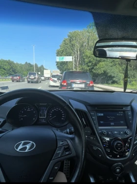 Hyundai Veloster , снимка 4