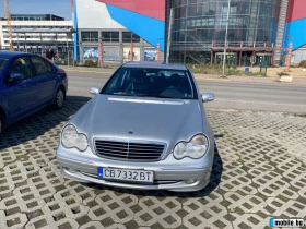  Mercedes-Benz C 240