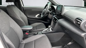 Toyota Yaris Cross    782 . | Mobile.bg    15