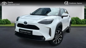     Toyota Yaris Cross    782 .