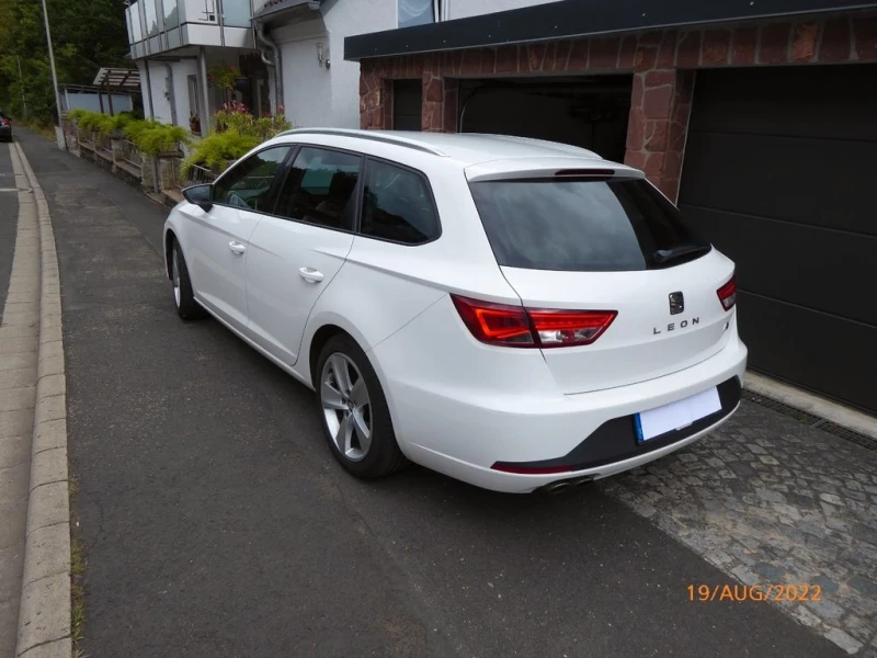 Seat Leon, снимка 2 - Автомобили и джипове - 47294988