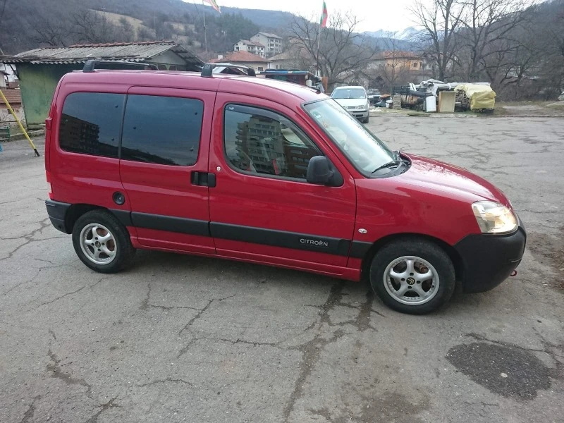 Citroen Berlingo Газ, снимка 4 - Автомобили и джипове - 45658971