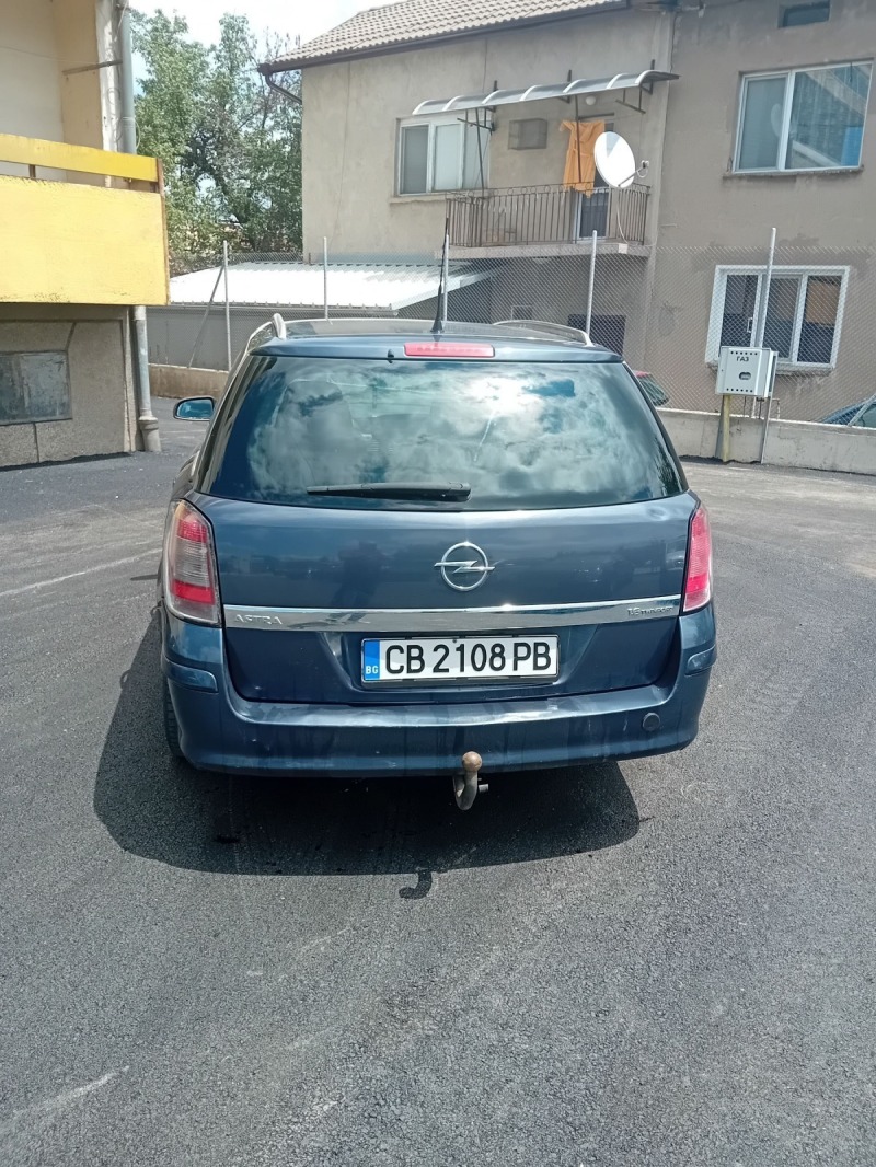 Opel Astra, снимка 3 - Автомобили и джипове - 46456036