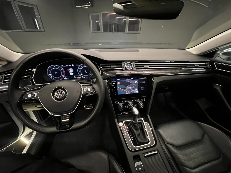 VW Arteon 4Motion* Elegance* от 1-ви собственик* ФуллЕкстри*, снимка 13 - Автомобили и джипове - 46920084