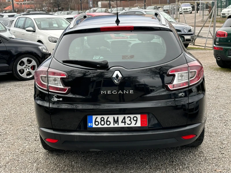 Renault Megane 1.5 DCI, снимка 5 - Автомобили и джипове - 48317147