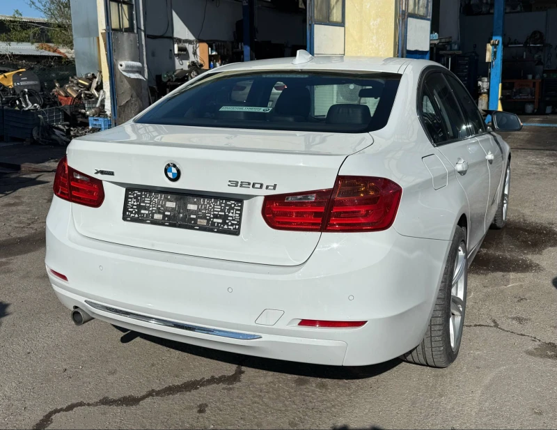 BMW 320 XDRIVE, снимка 13 - Автомобили и джипове - 50374938