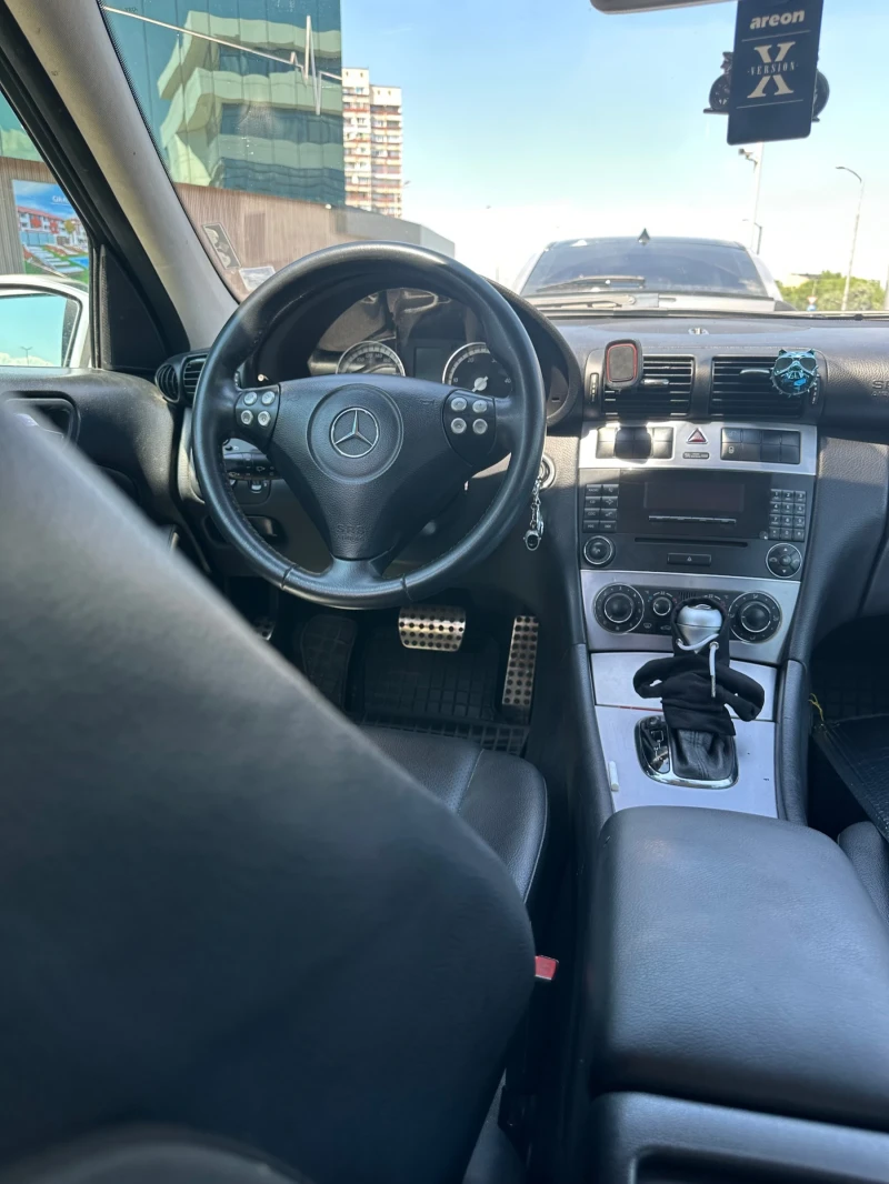 Mercedes-Benz C 220 Sport edition, снимка 11 - Автомобили и джипове - 52419068