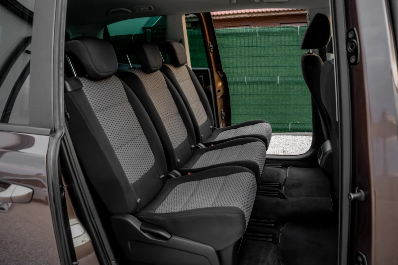 VW Sharan 2 0tdi 6sk 7m, снимка 14 - Автомобили и джипове - 51097989