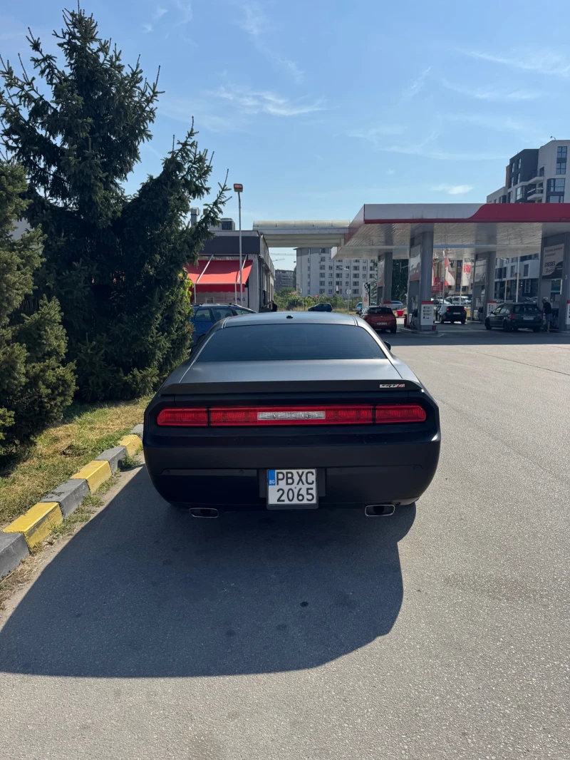 Dodge Challenger SRT8 one of first 500 Canada, снимка 4 - Автомобили и джипове - 52269009