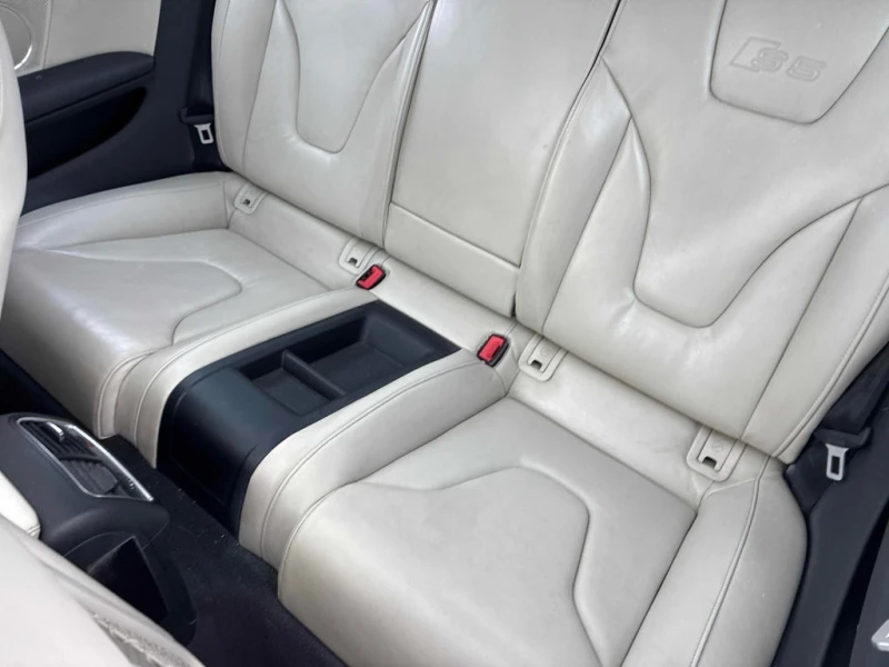 Audi S5 * Premium * CARFAX * БЕЗ ПЪРВОНАЧАЛНА ВНОСКА, снимка 11 - Автомобили и джипове - 53411811