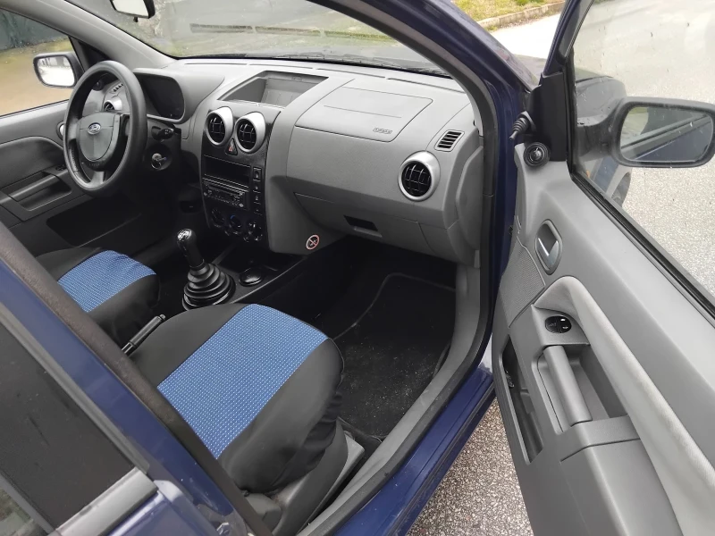 Ford Fusion 1.4i.80k + КЛИМА. БЕНЗИН. 2004г , снимка 11 - Автомобили и джипове - 53566170