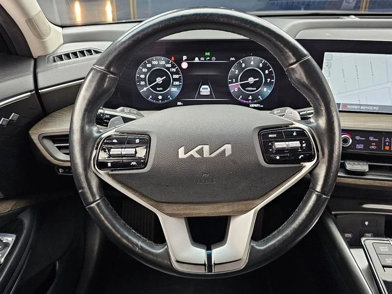 Kia K8 3.5 LPG 2WD| 294к.с.| ВКЛ.ТЕХНОТЕСТ, снимка 13 - Автомобили и джипове - 55644704