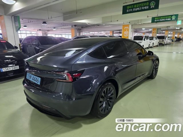 Tesla Model 3, снимка 4 - Автомобили и джипове - 56282072