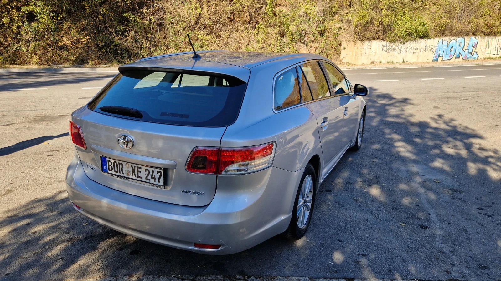 Toyota Avensis 2.0d4d Много запазена! - изображение 6