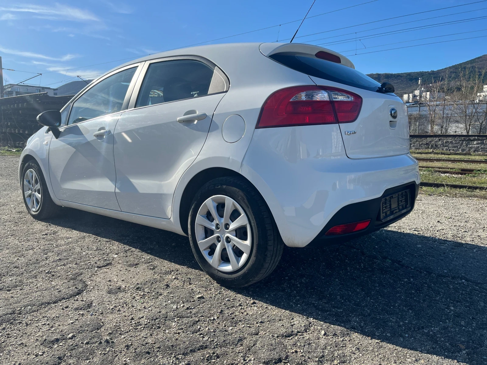 Kia Rio 1.1CRDI 75kc 6ck - изображение 6