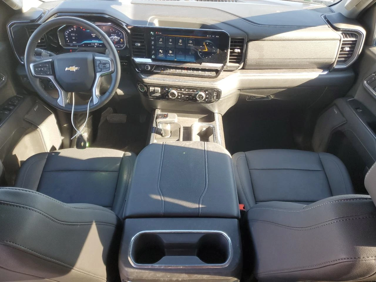 Chevrolet Silverado  - изображение 8
