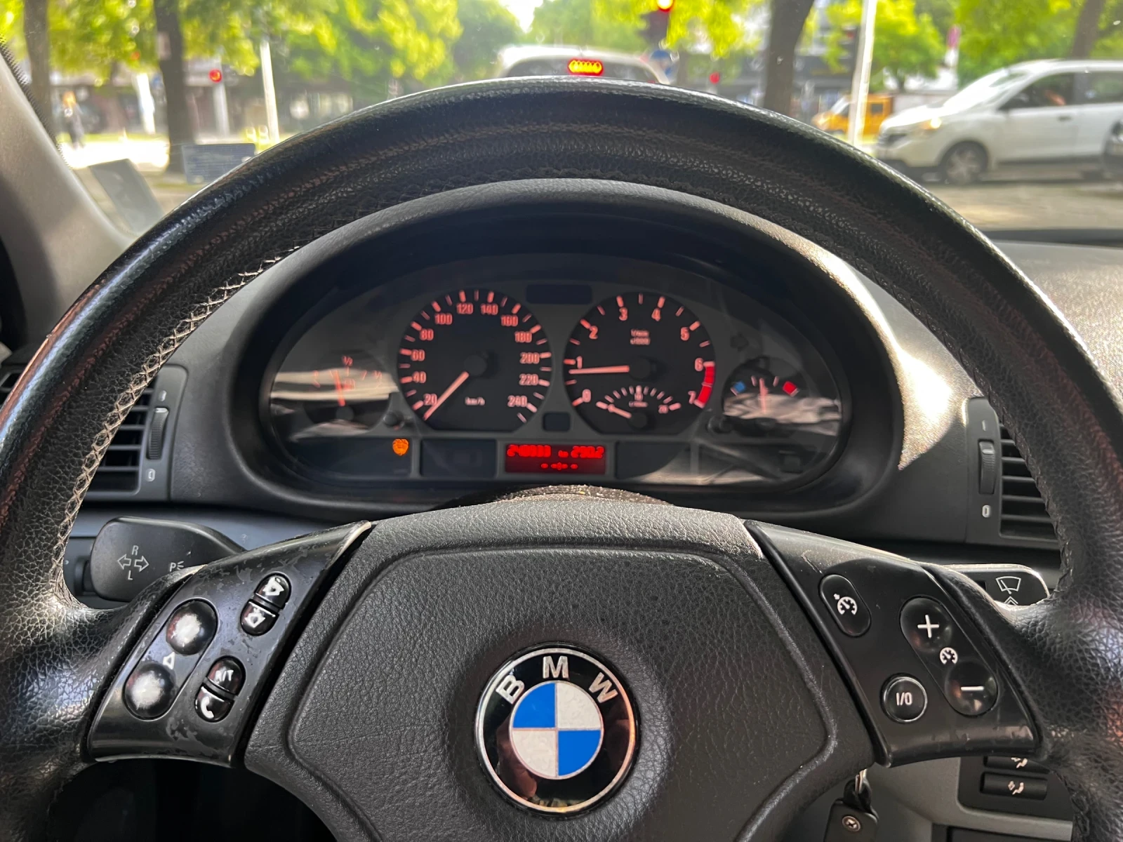 BMW 318 Е46  - изображение 8