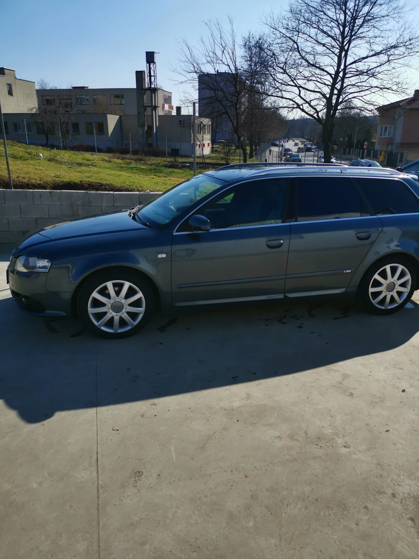 Audi A4 2.0 TDI 170BRD - изображение 3