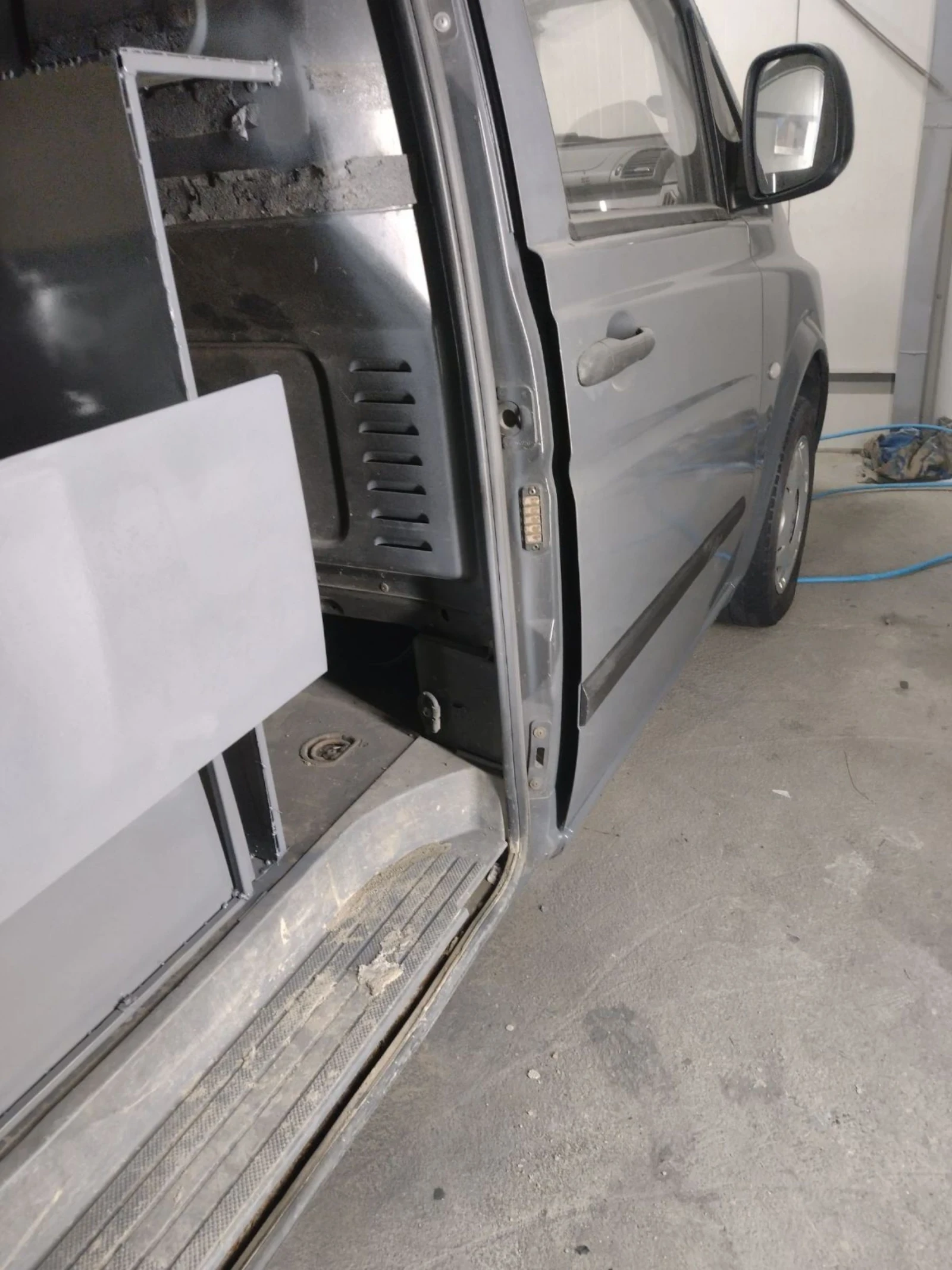 Mercedes-Benz C 200 Vito111 - изображение 10