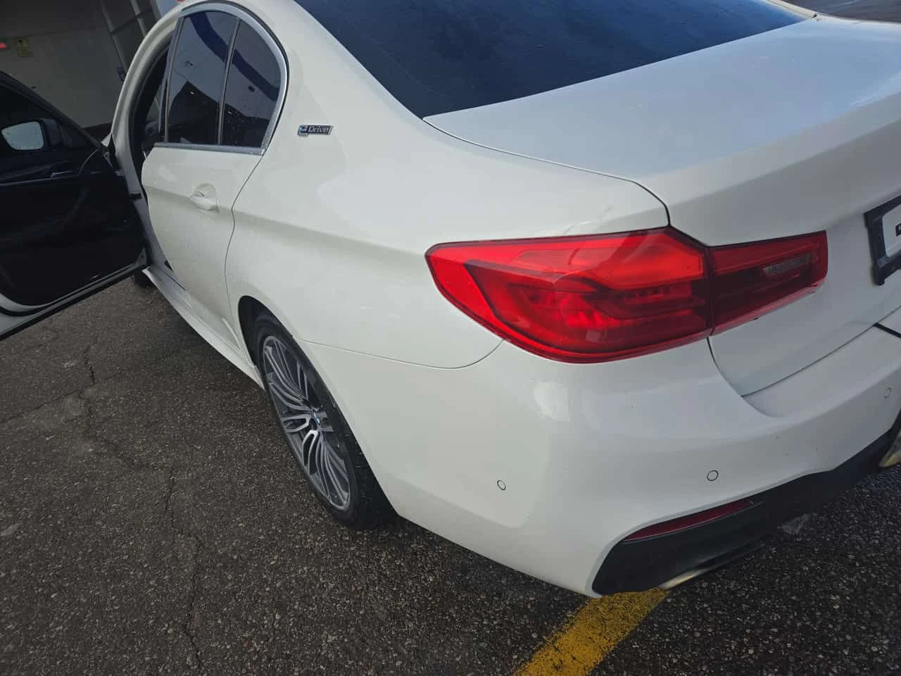 BMW 530E  | xDrive iPerformance | CARFAX | Mobile.bg � ����������� 12