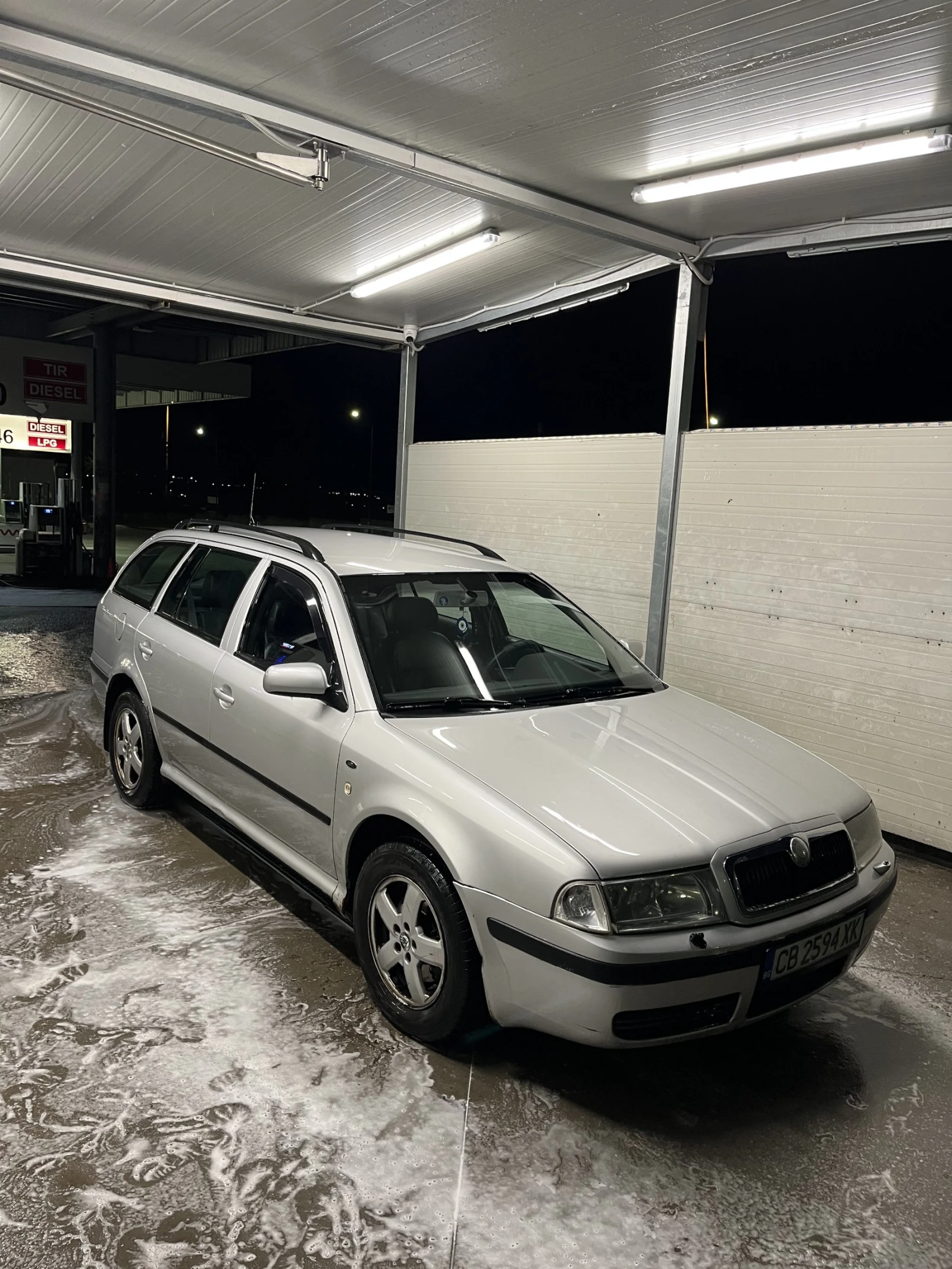 Skoda Octavia 1.8T ELEGANCE, ГАЗ, снимка 3 - Автомобили и джипове - 53894631