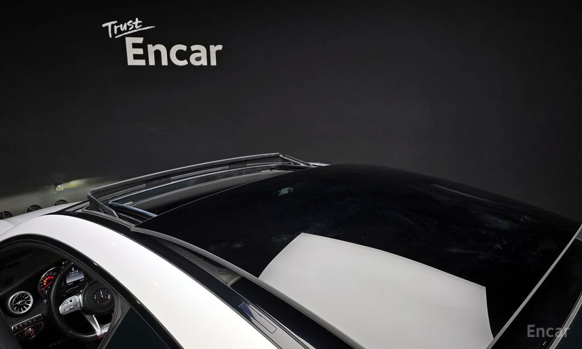 Mercedes-Benz C 63 AMG S* BURMESTER* ПАНО* КАМЕРИ* 360* , снимка 12 - Автомобили и джипове - 54065956