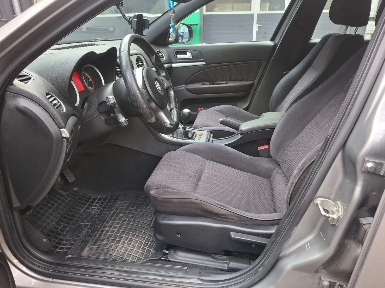 Alfa Romeo 159 sportwagon, снимка 10 - Автомобили и джипове - 54113425