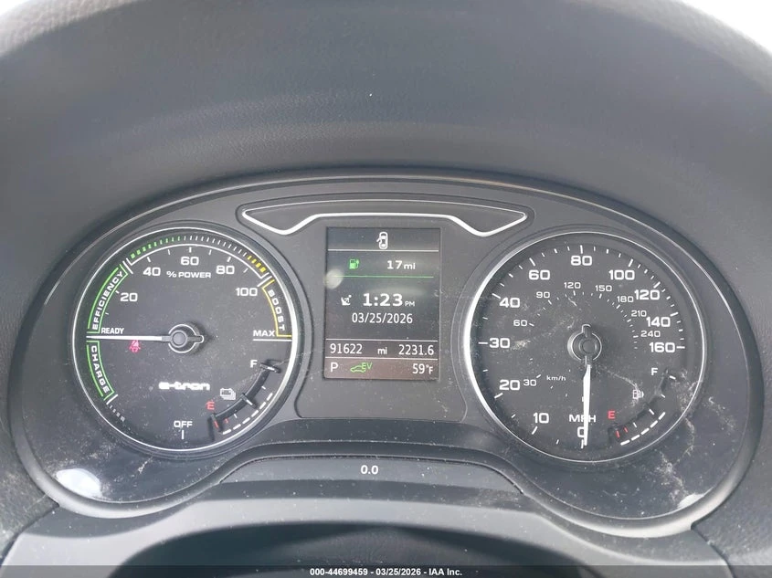 Audi A3 * E-Tron* Premium* , снимка 8 - Автомобили и джипове - 54200313