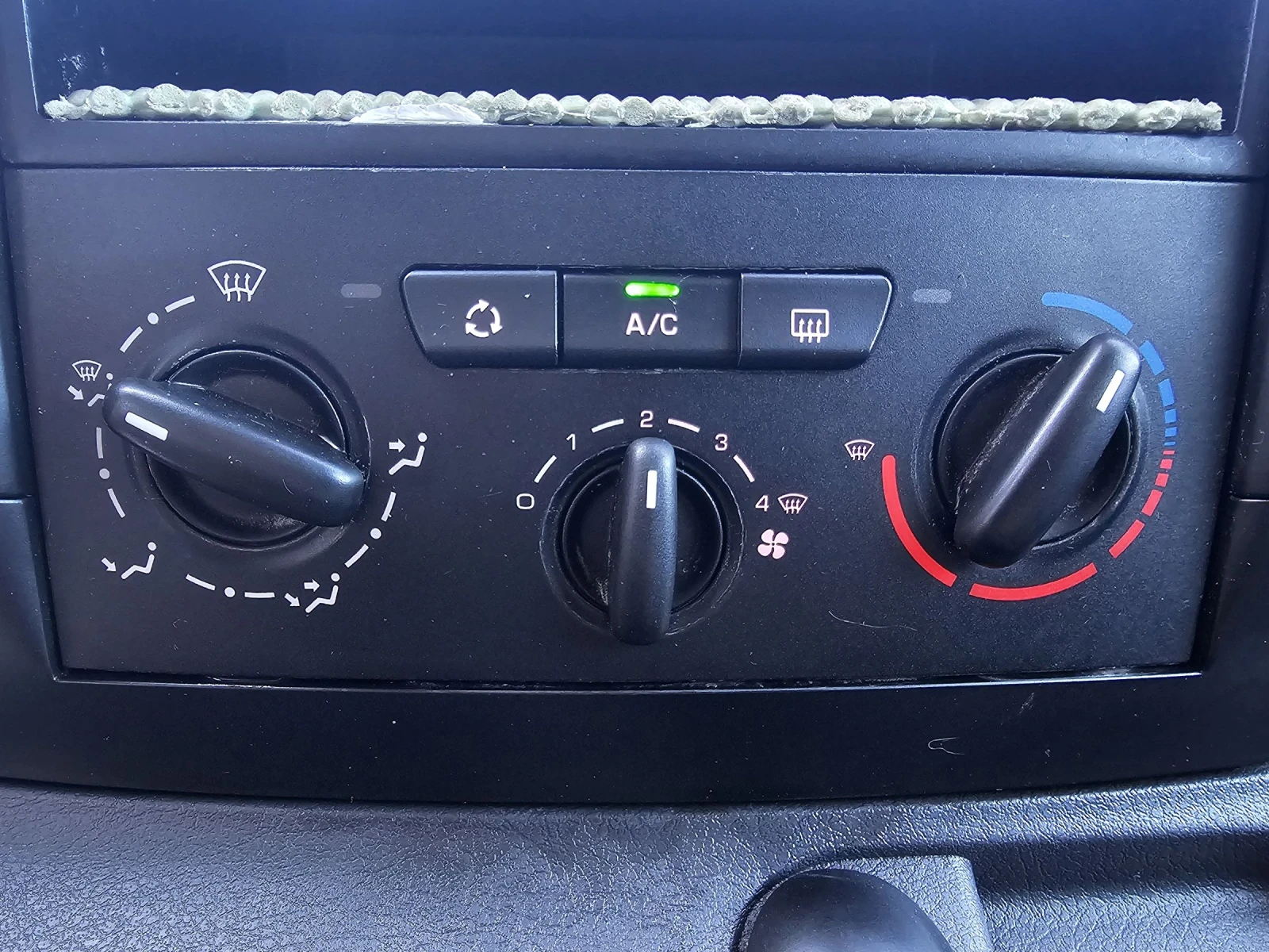 Peugeot Expert Maxi, Теглич, климатик, снимка 12 - Автомобили и джипове - 54352362