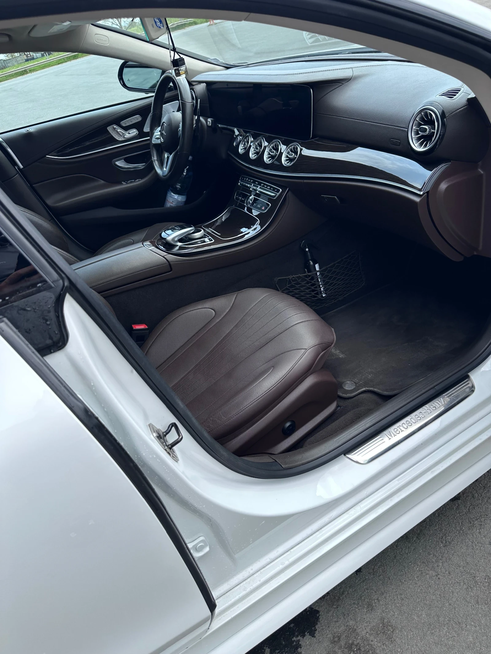 Mercedes-Benz CLS 450, снимка 11 - Автомобили и джипове - 54416377