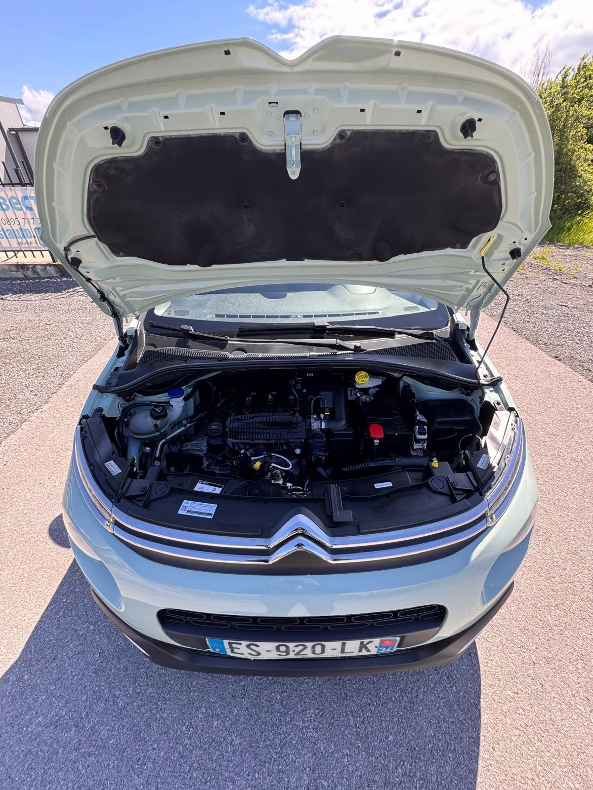 Citroen C3 1.2 i Service book, снимка 14 - Автомобили и джипове - 54417072