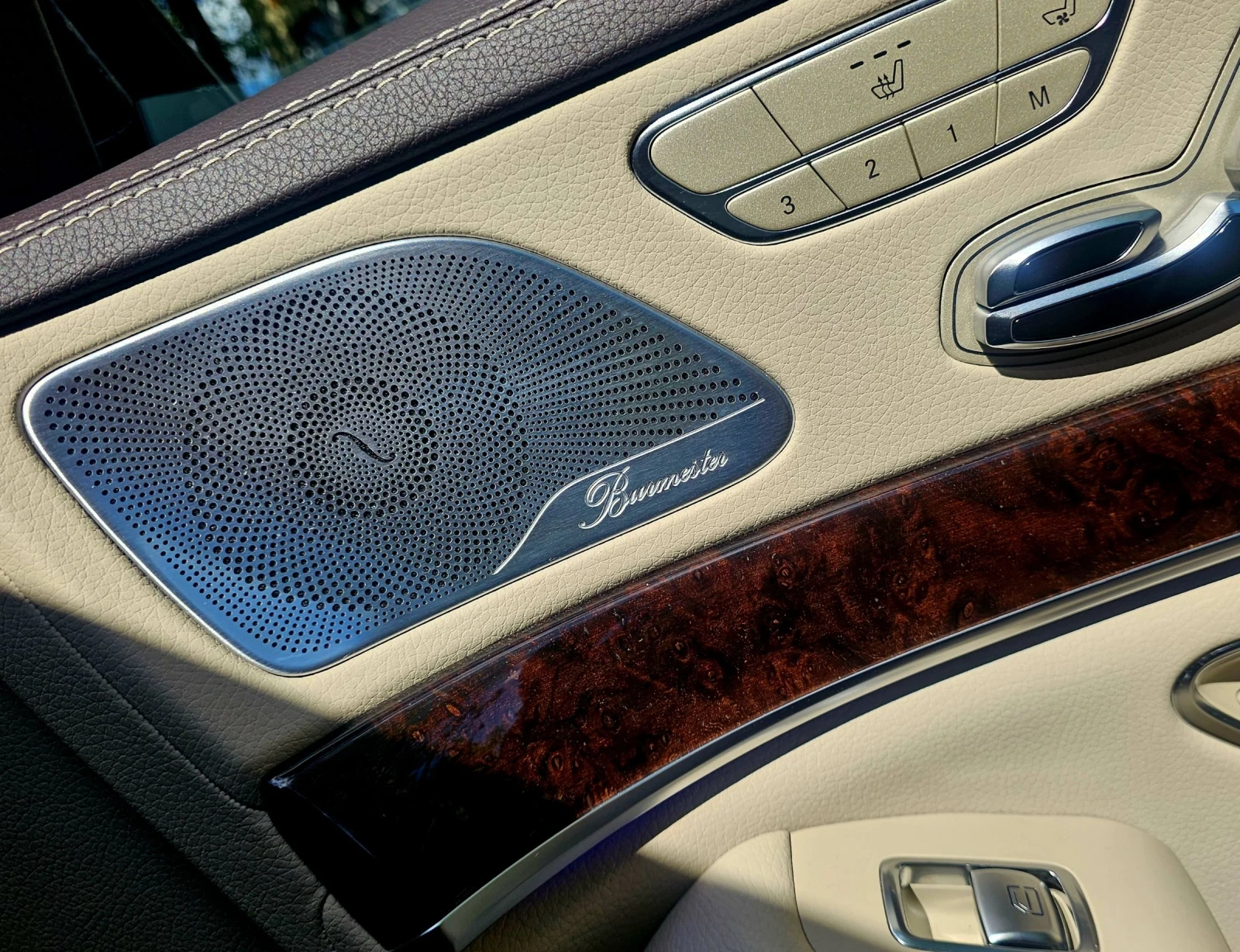 Mercedes-Benz S 560 Long 4 * MATIC* FULL, снимка 12 - Автомобили и джипове - 54428490
