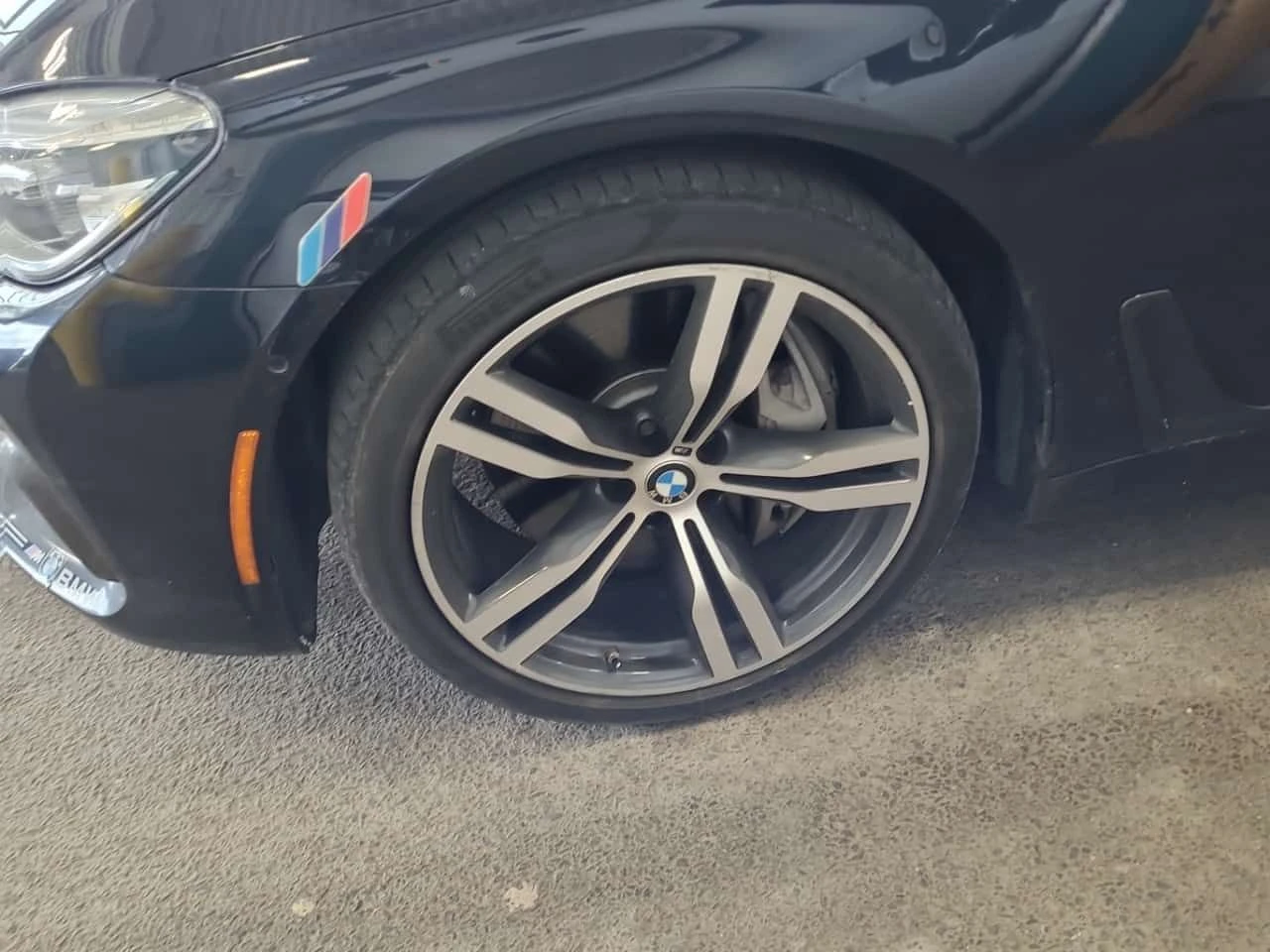 BMW 750 * CARFAX * АВТОКРЕДИТ БЕЗ ПЪРВОНАЧАЛНА ВНОСКА, снимка 6 - Автомобили и джипове - 54676352