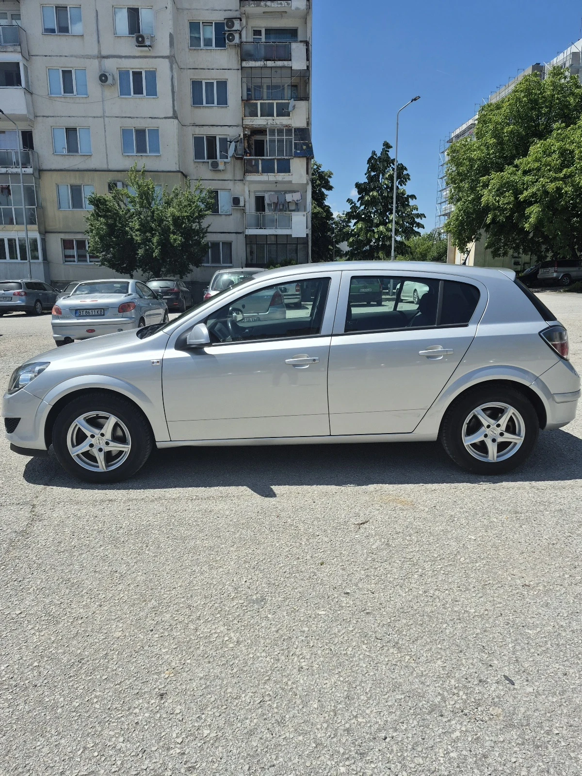 Opel Astra, снимка 3 - Автомобили и джипове - 54715530