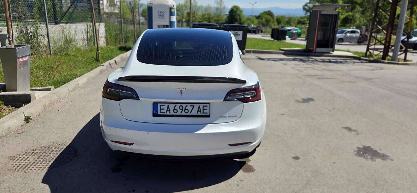 Tesla Model 3 Long Range Dual Motor, снимка 4 - Автомобили и джипове - 54724647