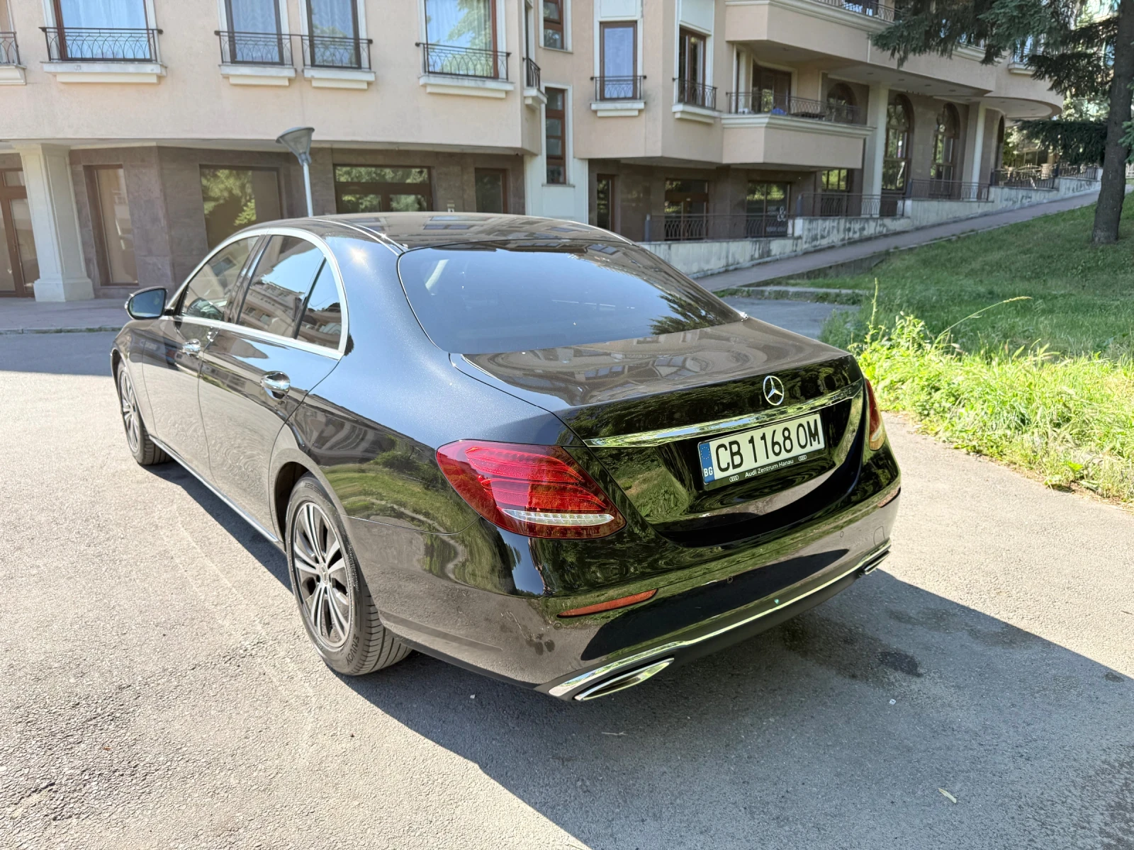 Mercedes-Benz E 200 2.0 Benzin/German Import, снимка 7 - Автомобили и джипове - 54895038